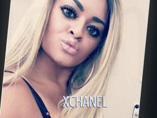 XCHANEL 18 ans Nue
